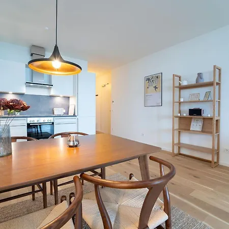Eichenhain Japandi Stuuv Apartment Pelzerhaken