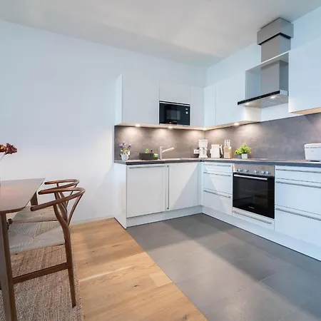 Eichenhain Japandi Stuuv