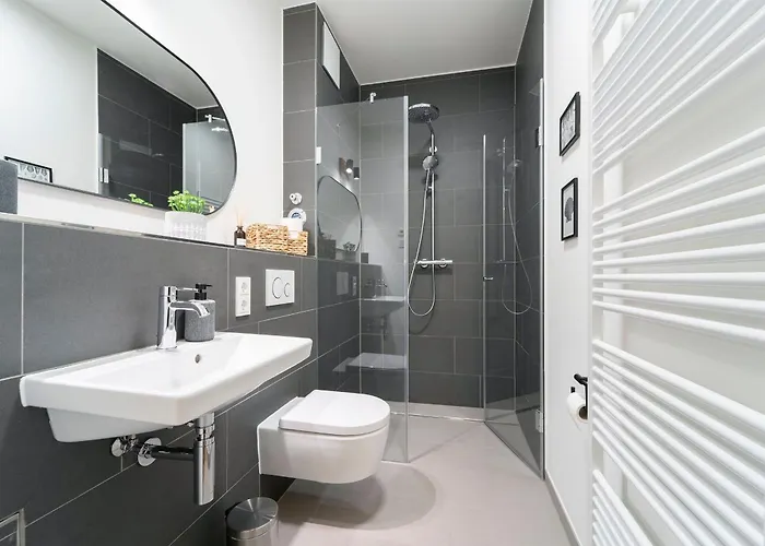 Eichenhain Japandi Stuuv شقة بيلزيرهاكين