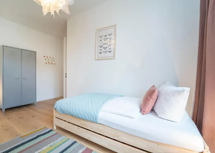 Eichenhain Japandi Stuuv